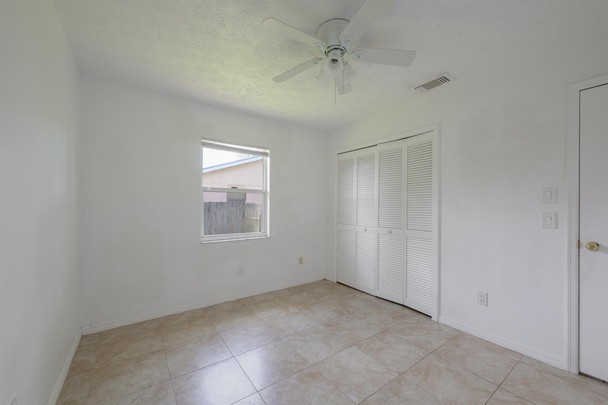 PORT ST LUCIE SECTION 25 - Residential