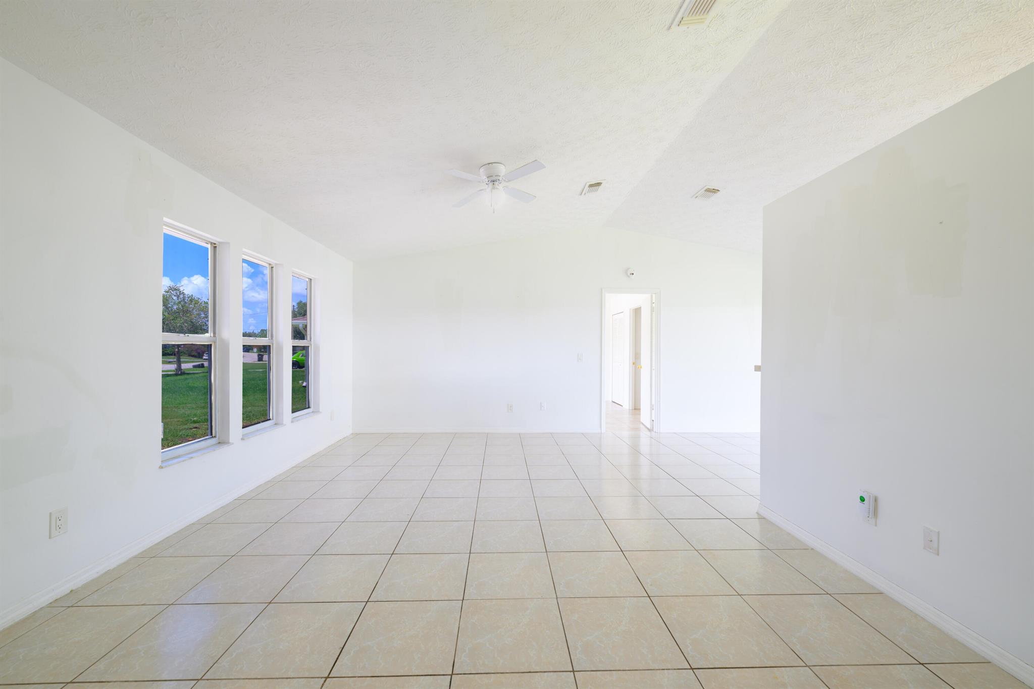 PORT ST LUCIE SECTION 25 - Residential