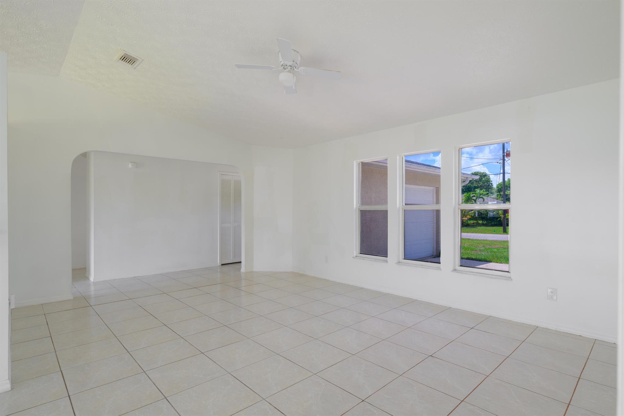 PORT ST LUCIE SECTION 25 - Residential