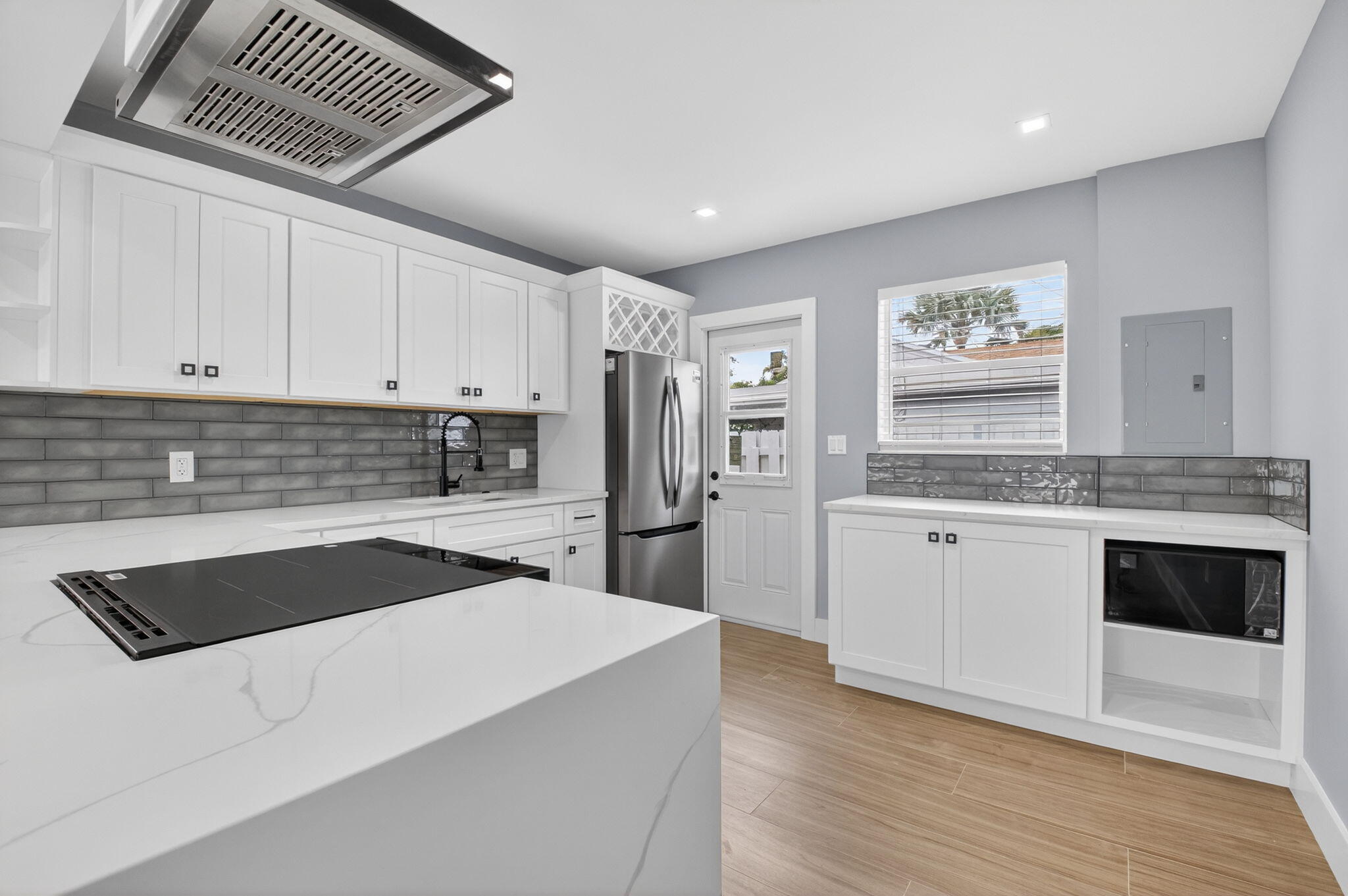 LINNS - Residential Lease