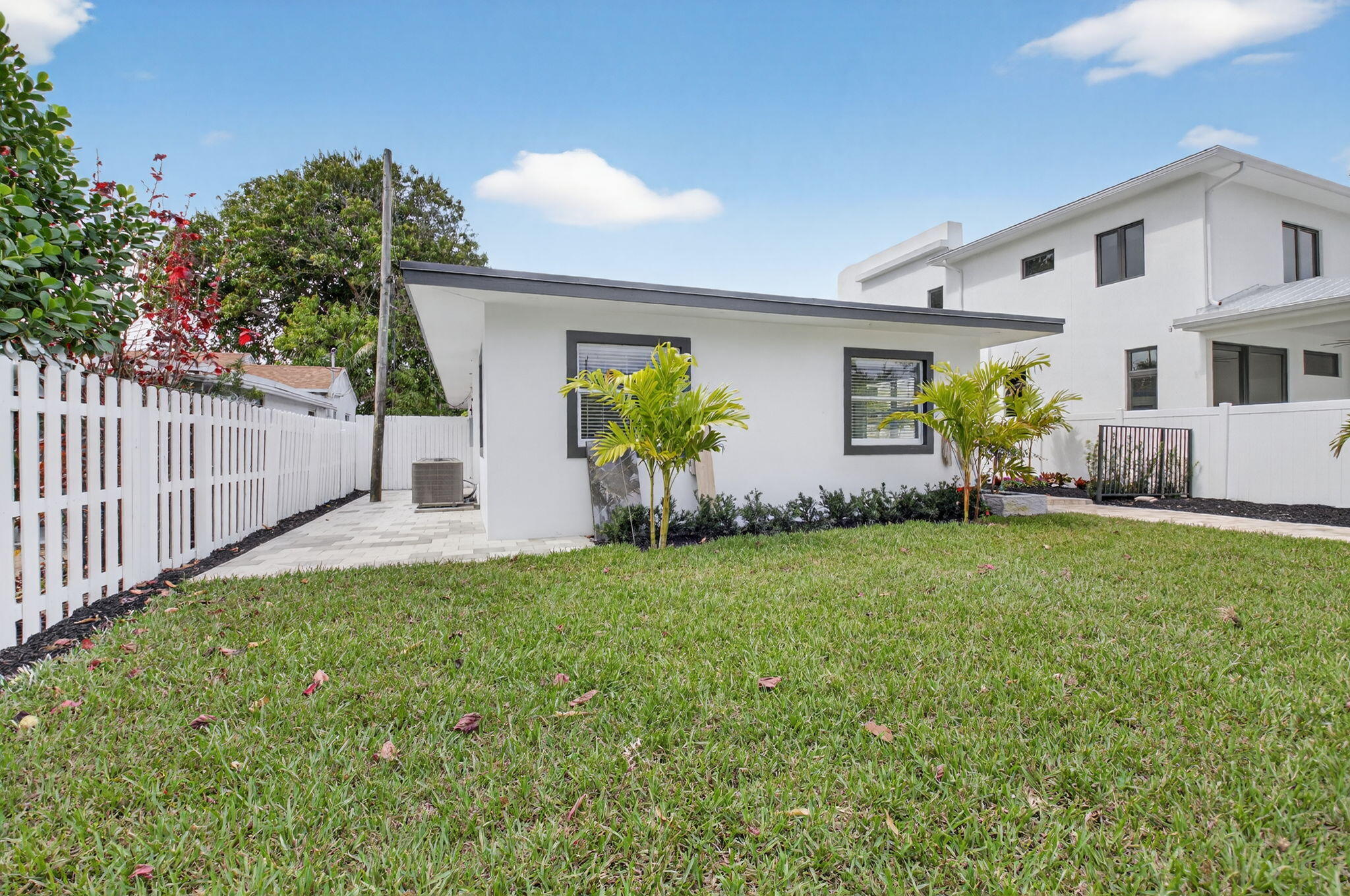 LINNS - Residential Lease