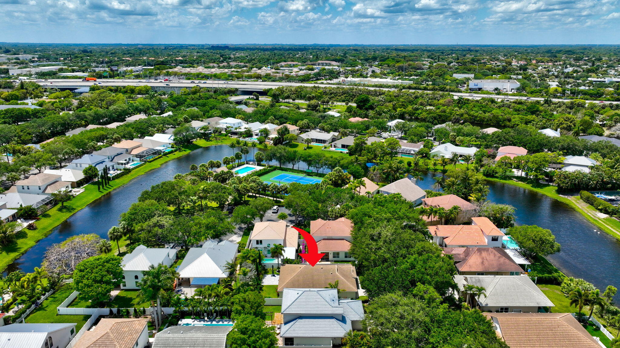 DELRAY LAKES - Residential