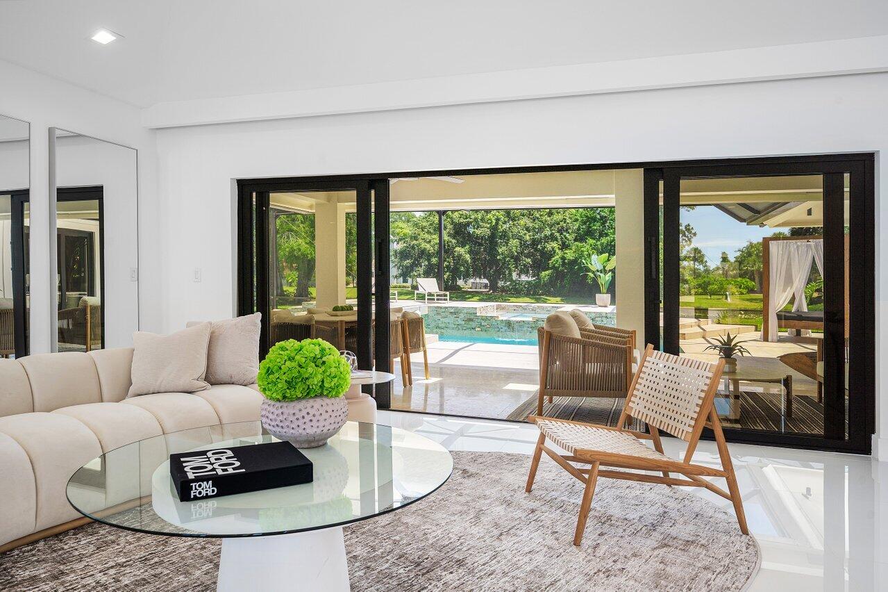 BREAKERS WEST 5 - Residential