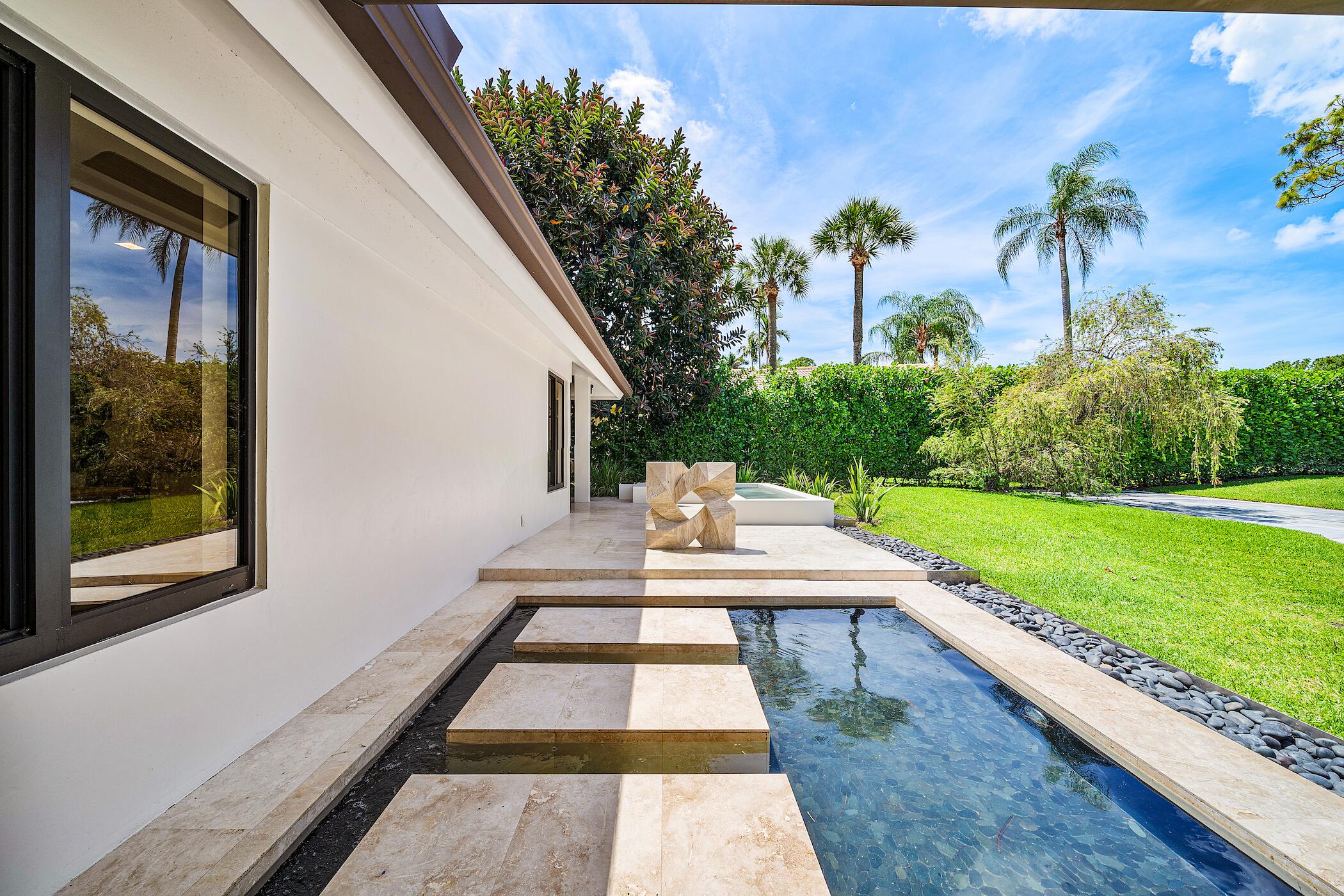 BREAKERS WEST 5 - Residential