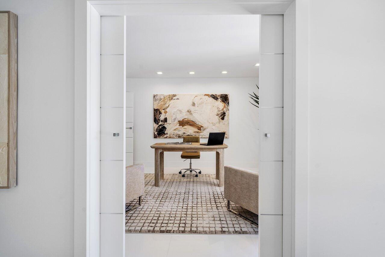 BREAKERS WEST 5 - Residential
