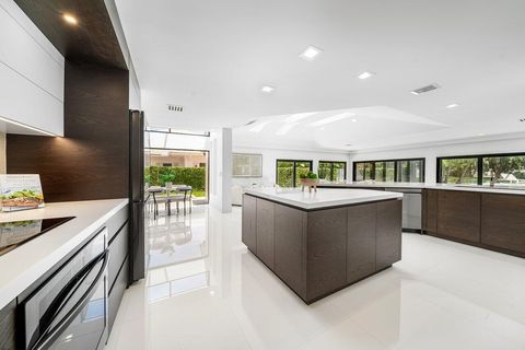 Property photo of 1648 Breakers West Boulevard, West Palm Beach, FL 33411