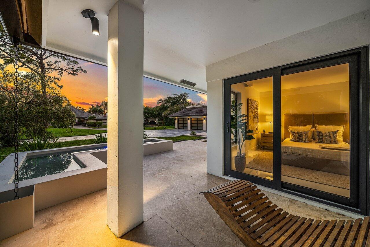 BREAKERS WEST 5 - Residential