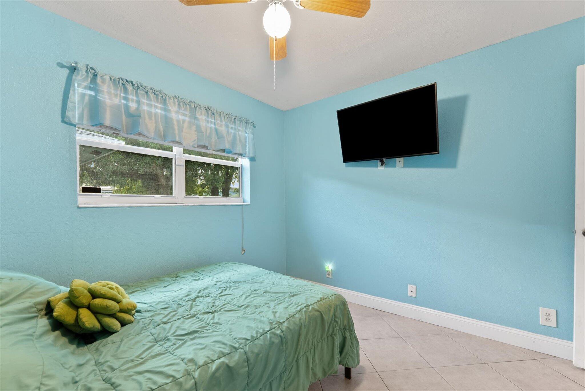 ROLLING GREEN RIDGE 1ST ADD - Residential