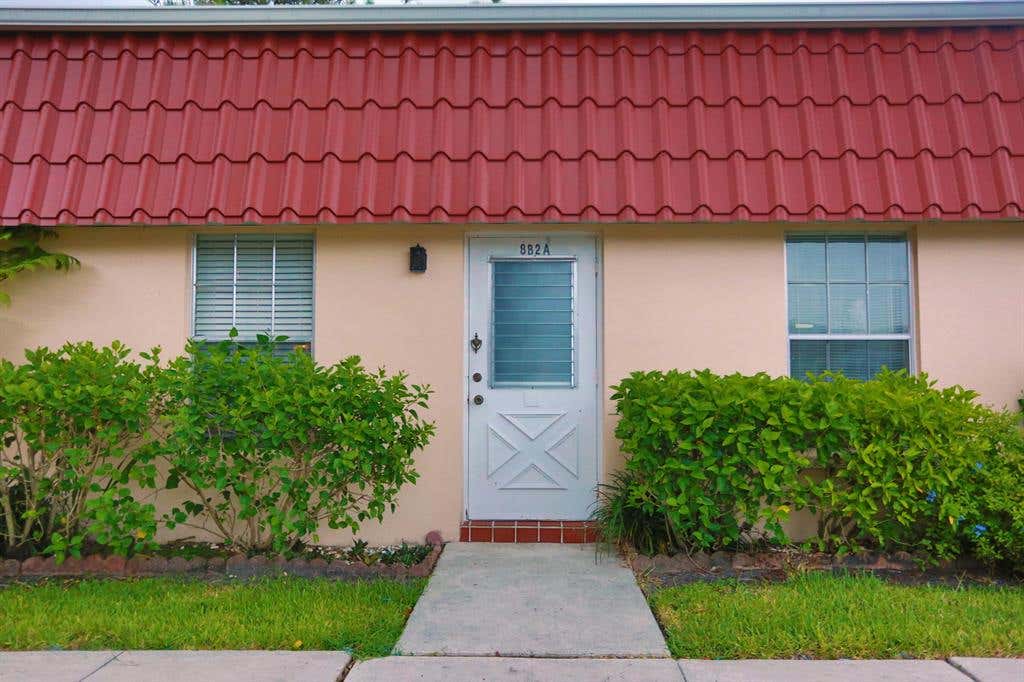 Photo of 882 Worcester Lane Ln #A, Lake Worth Beach, FL 33467 (MLS # R10736428)