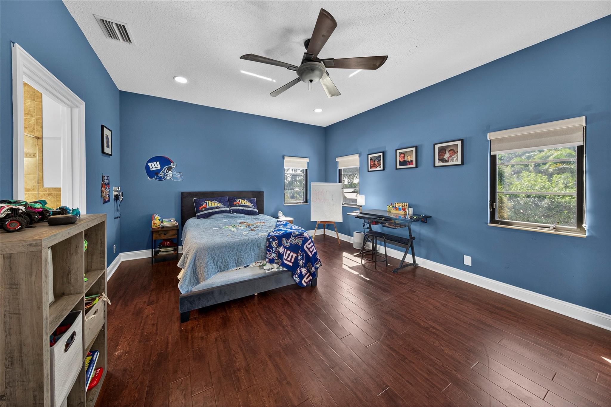 VENETIAN ISLES - Residential