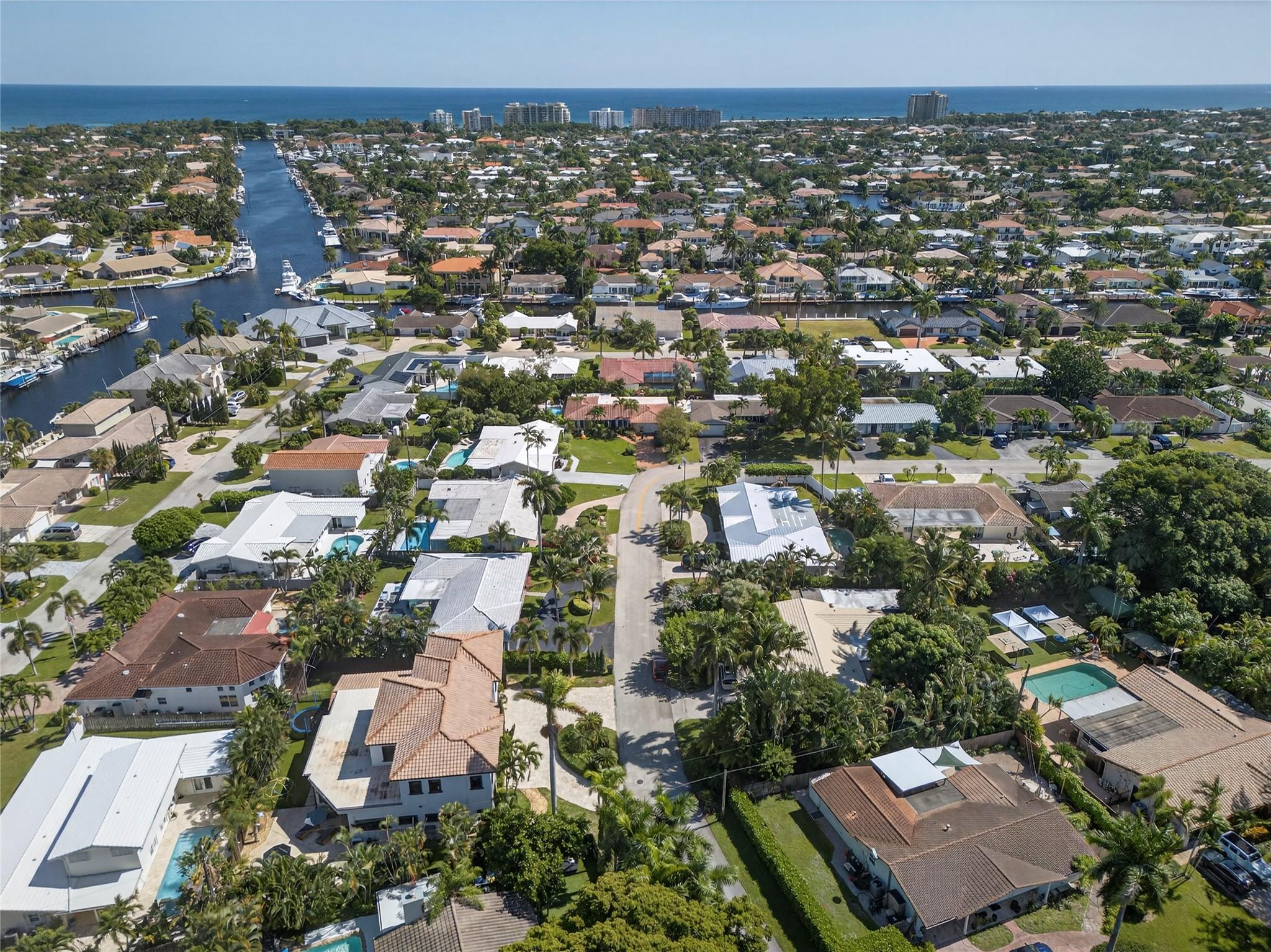 VENETIAN ISLES - Residential