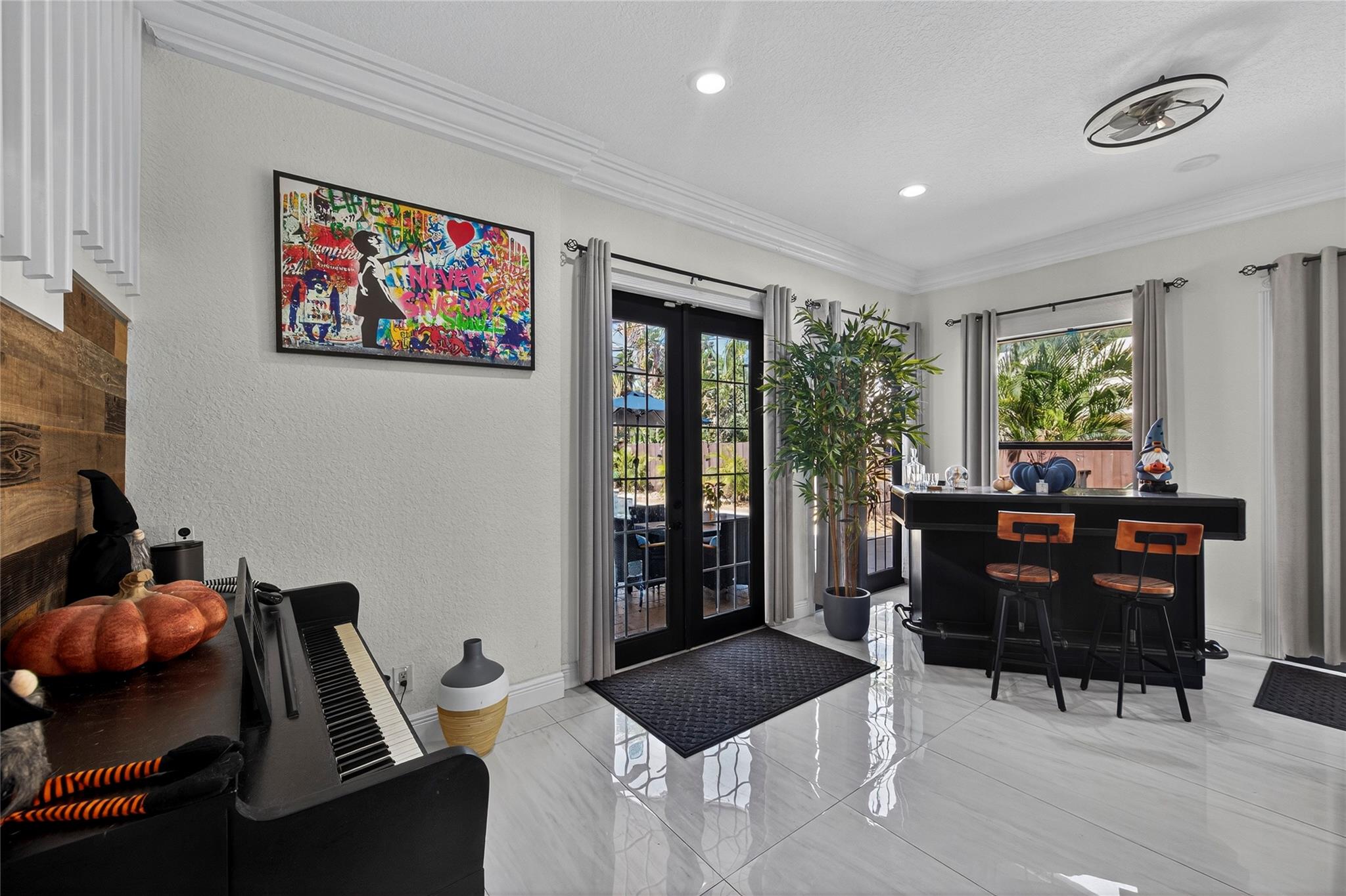 VENETIAN ISLES - Residential