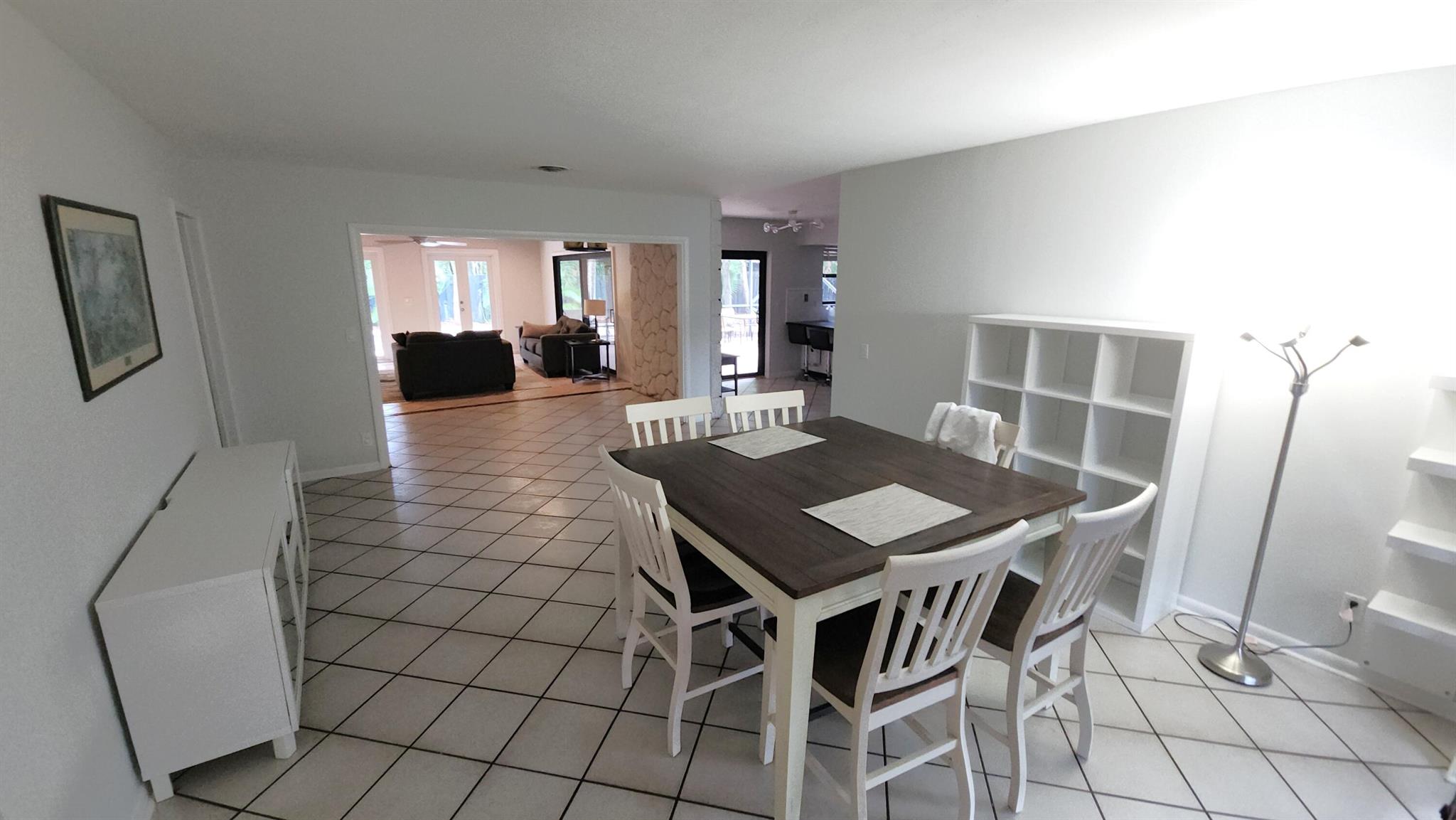 1250 SW 4th Street