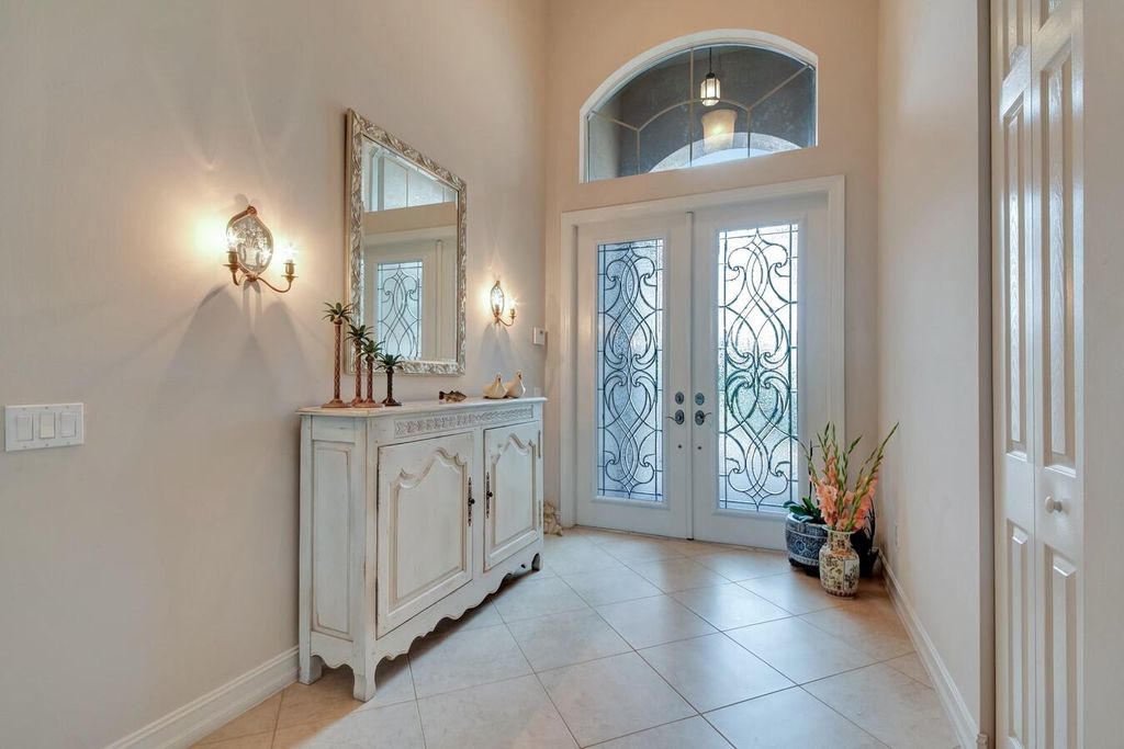Photo of 9867 Bluefield Drive, Boynton Beach, FL 33473 (MLS # R11017574)