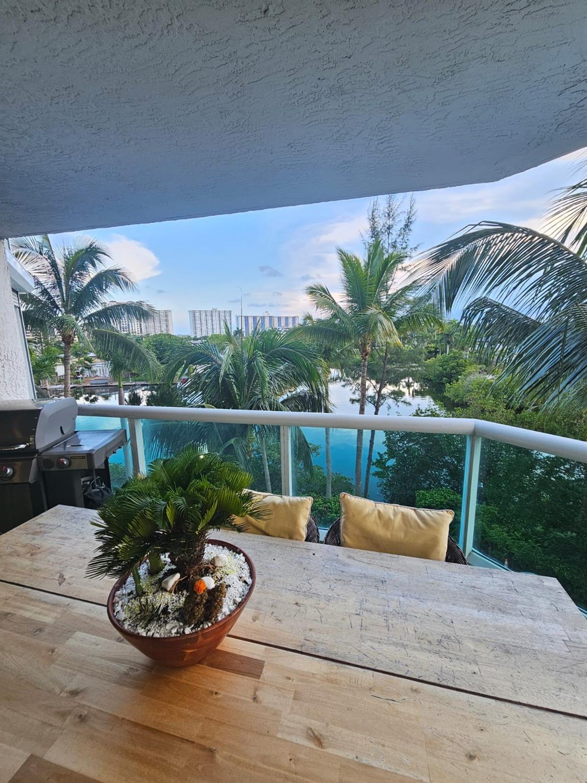 Oceania - Residential