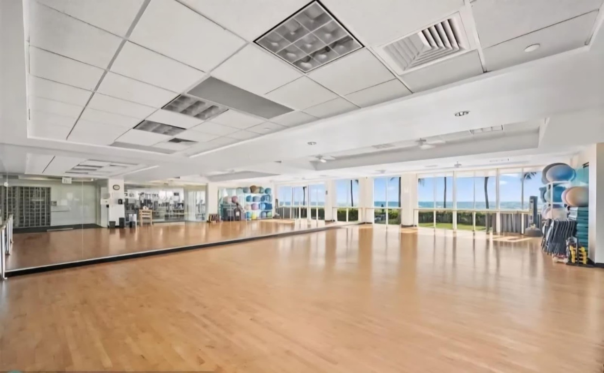 Oceania - Residential