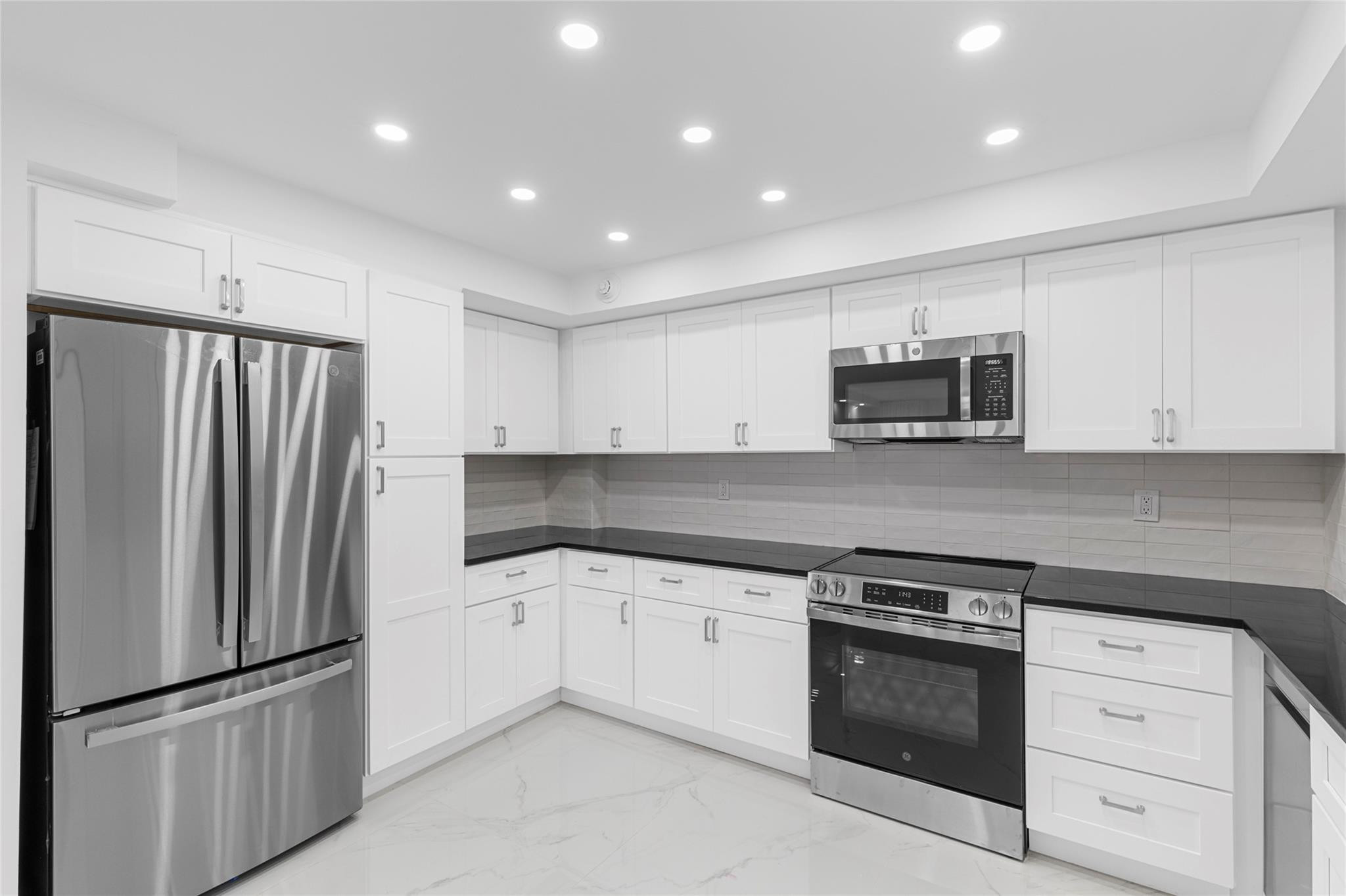 3750 Galt Ocean Drive 209