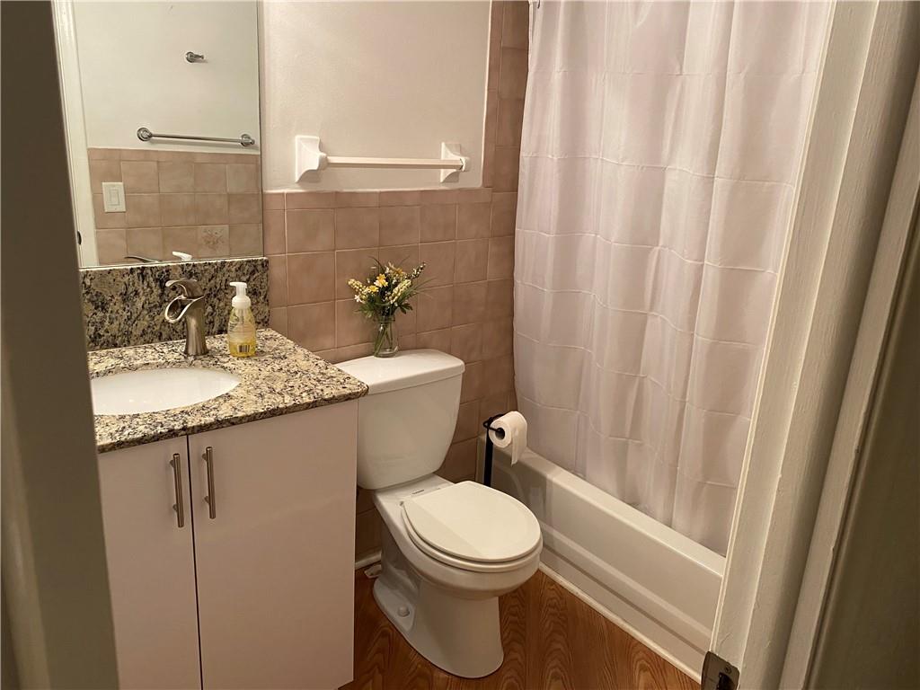 Royal Park Condonminiums - Residential