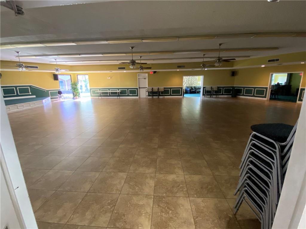 Royal Park Condonminiums - Residential