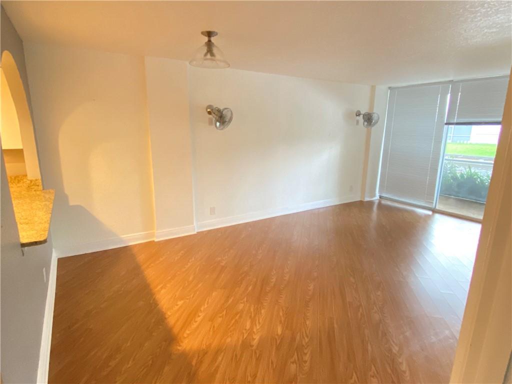 Royal Park Condonminiums - Residential