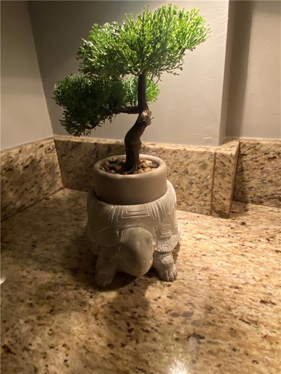 Royal Park Condonminiums - Residential