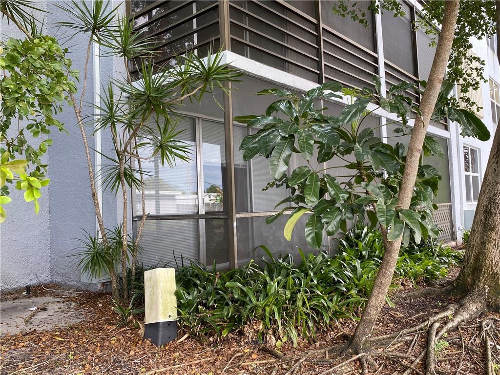 Royal Park Condonminiums - Residential