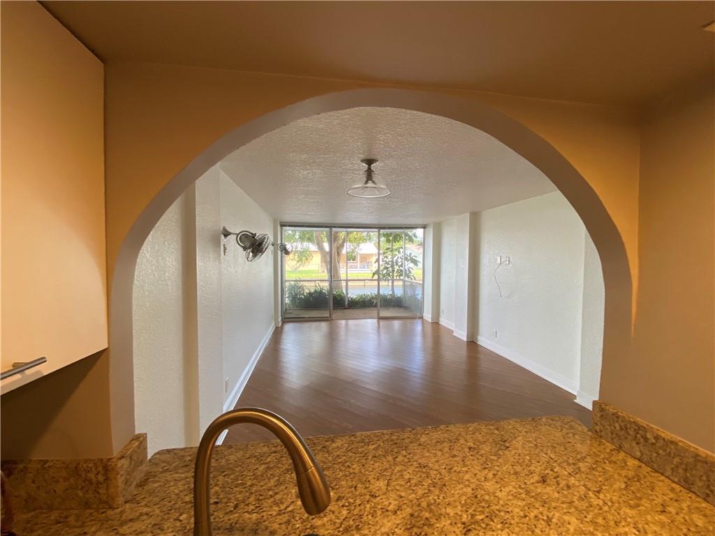 Royal Park Condonminiums - Residential