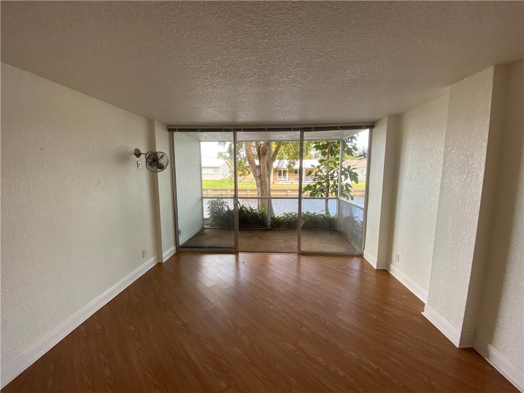 Royal Park Condonminiums - Residential