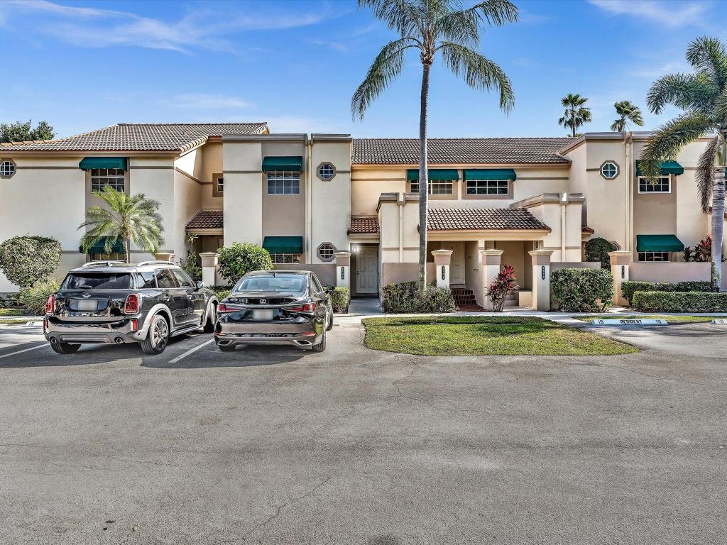 Photo of 6506 Via Regina, Boca Raton, FL 33433 (MLS # R10995618)