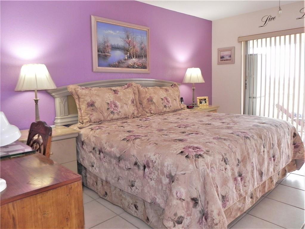 HILLCREST COUNTRY CLUB - Residential
