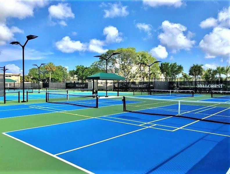 HILLCREST COUNTRY CLUB - Residential