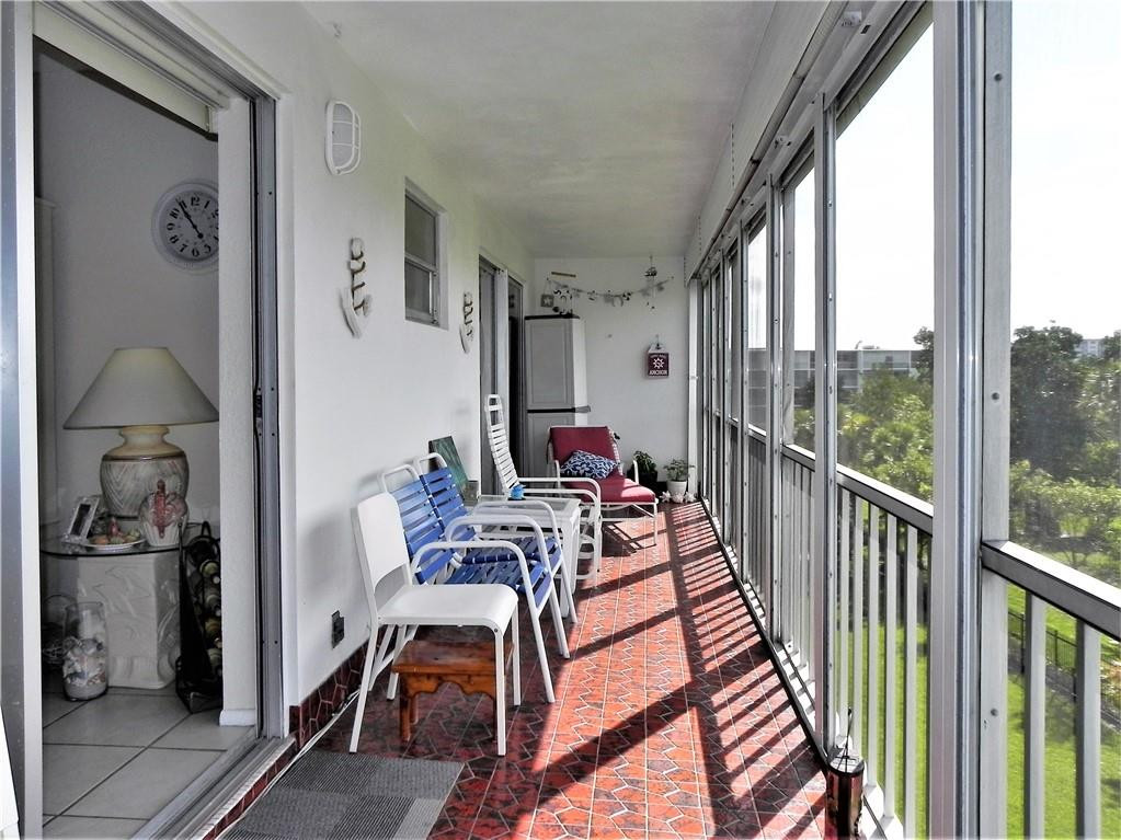HILLCREST COUNTRY CLUB - Residential