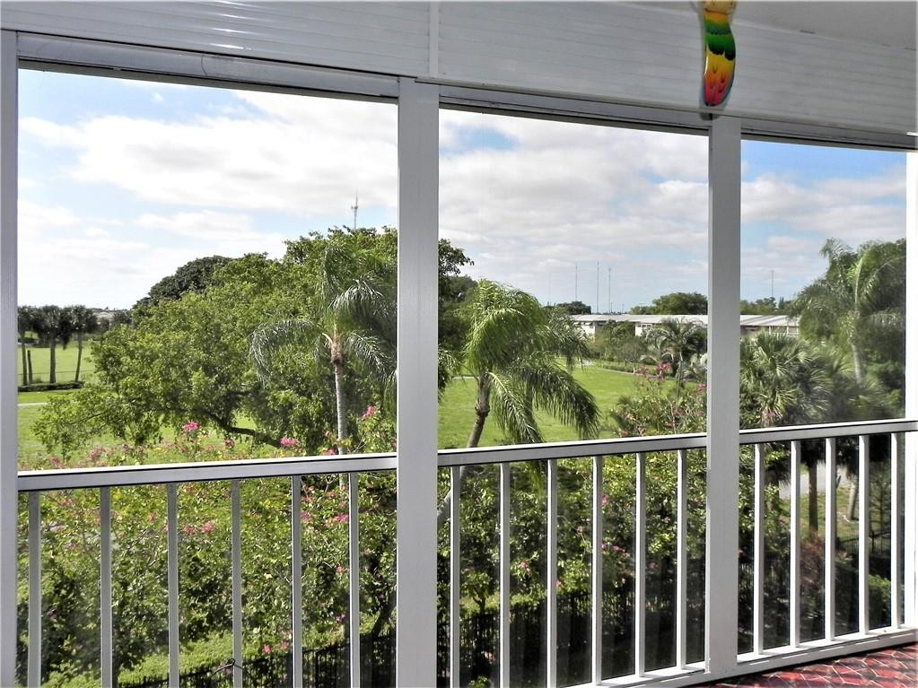 HILLCREST COUNTRY CLUB - Residential