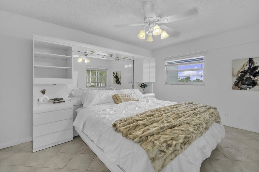 Photo of 13001 SW 15th Court #404t, Pembroke Pines, FL 33027 (MLS # B26048065)