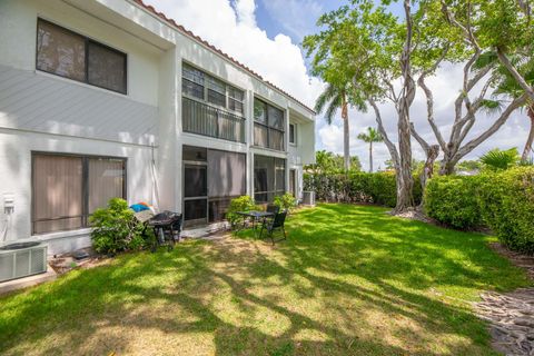 Tiny photo for 5201 NE 14th Terrace #3, Fort Lauderdale, FL 33334 (MLS # B26048763)