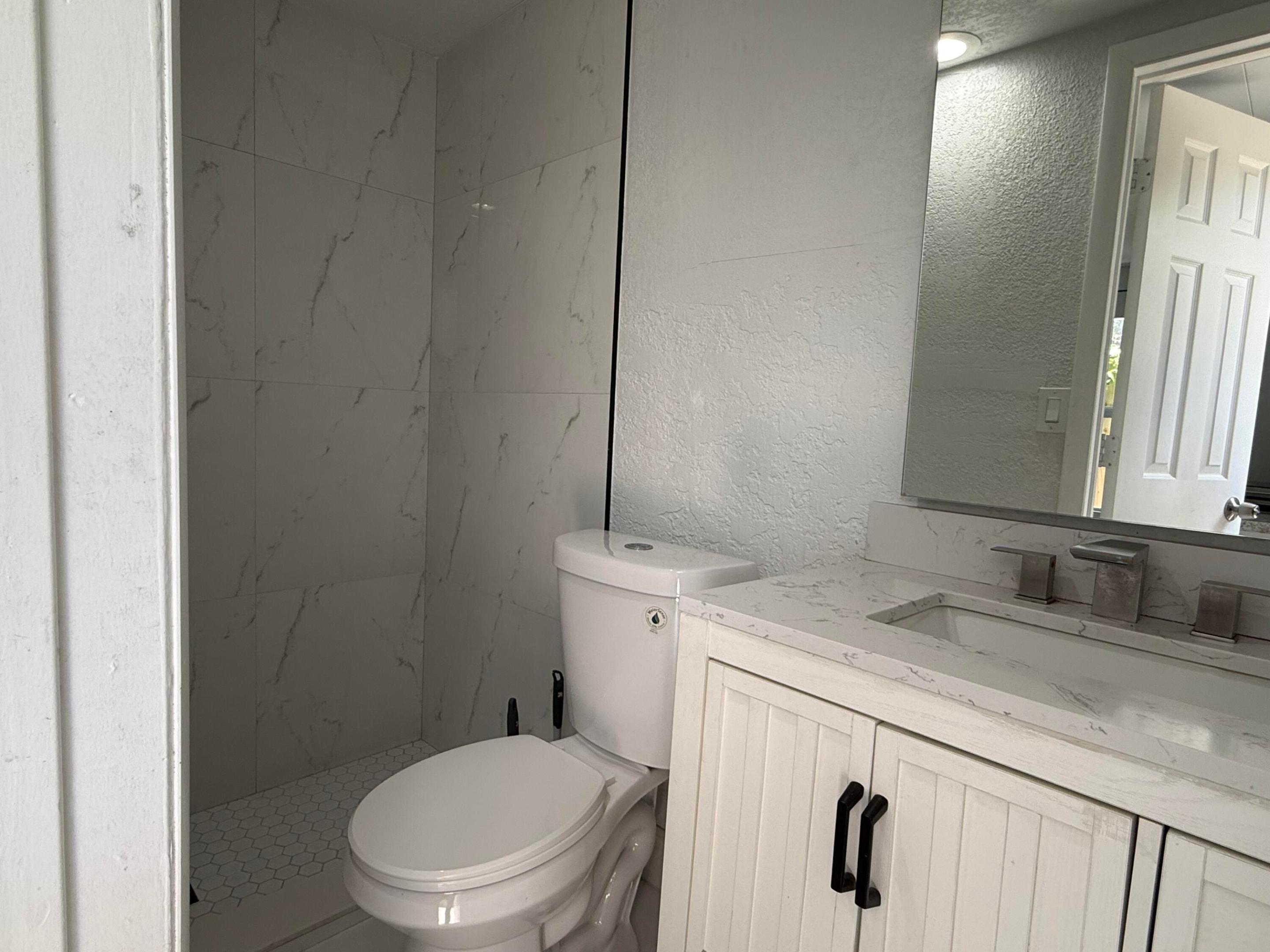 GREENWOOD - Residential Lease