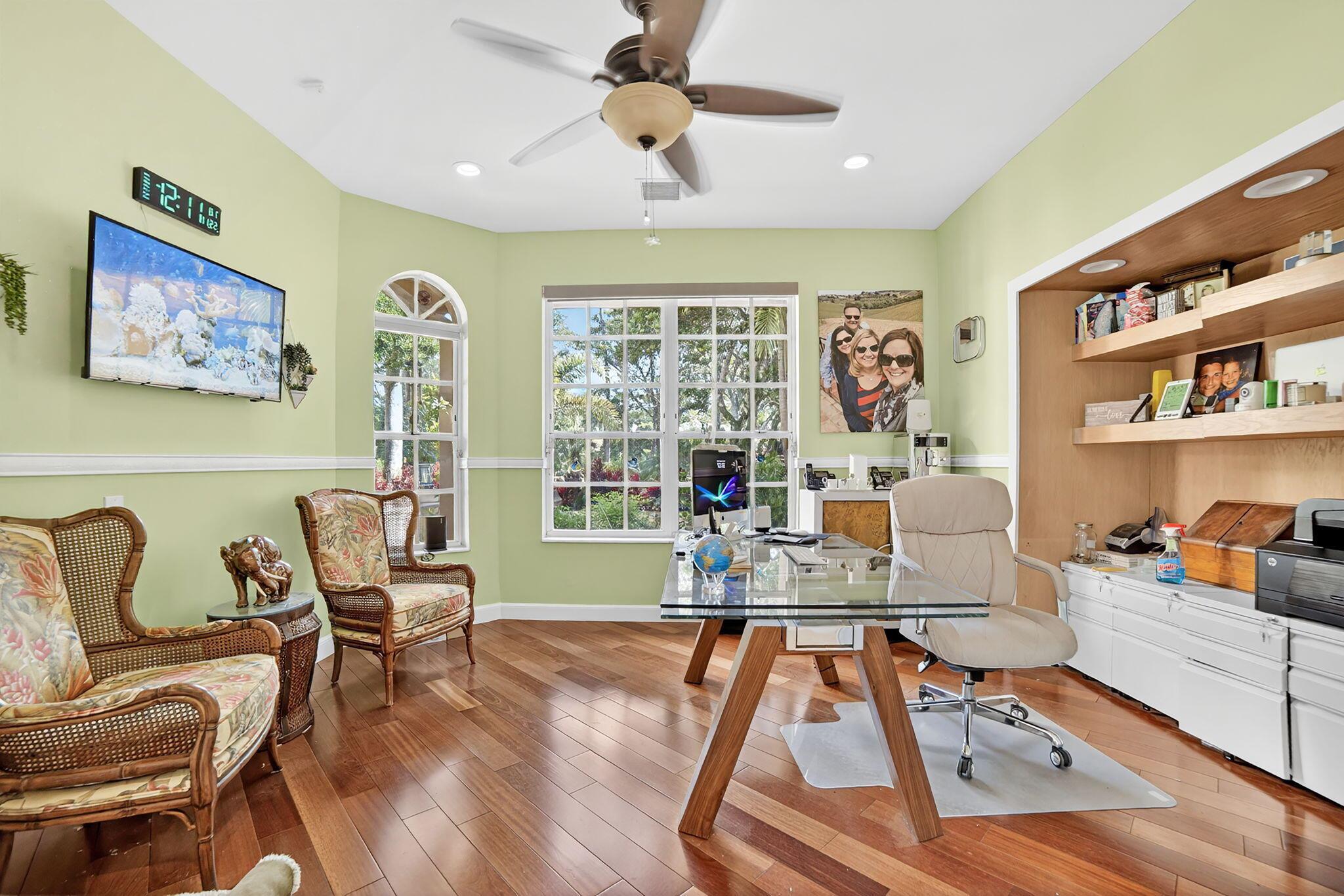 WHISPERING WOODS - Residential