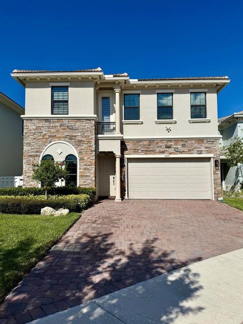 8655 NW 39th Court Coral Springs FL 33065