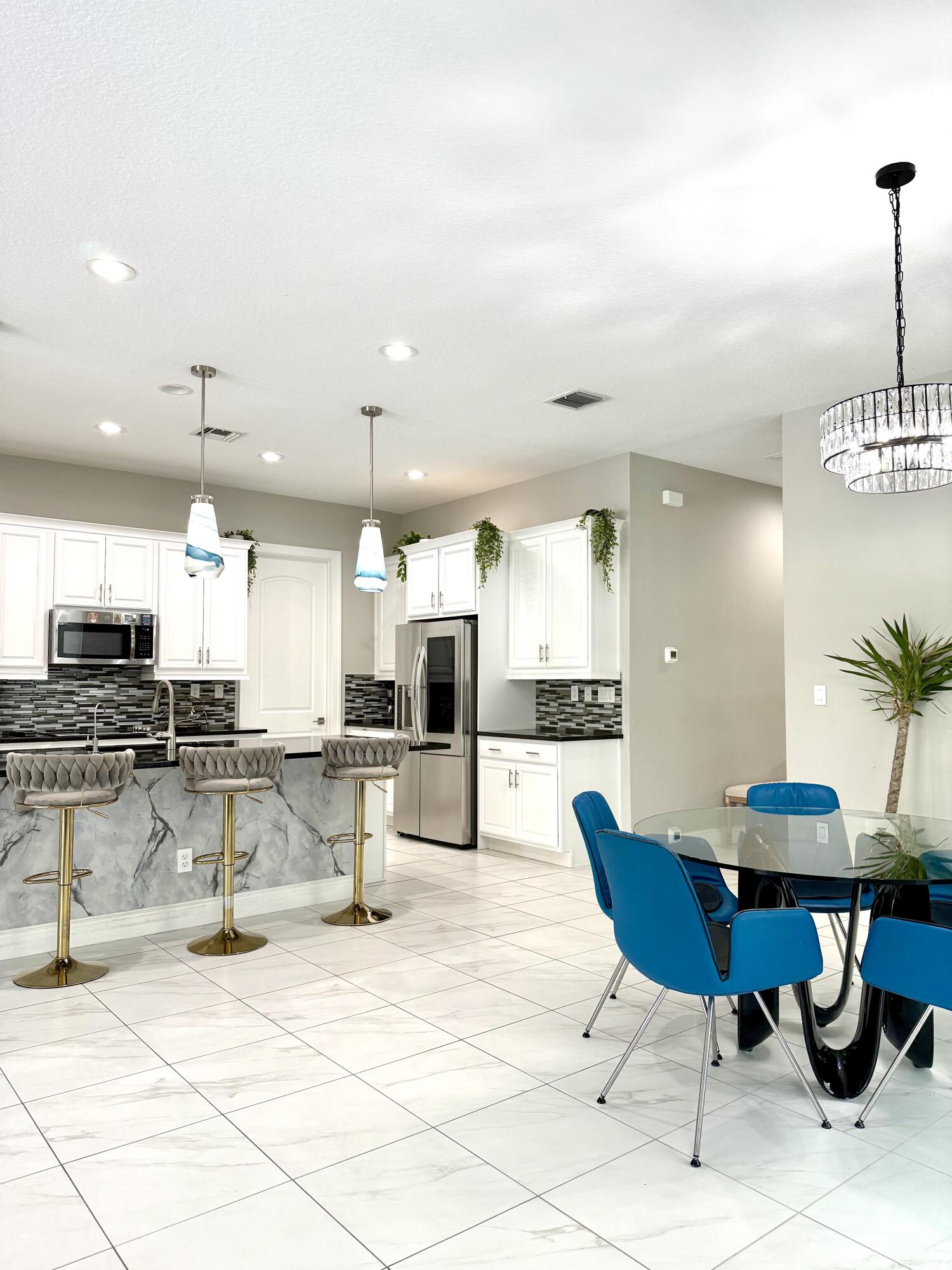 CORAL LAGO - Residential