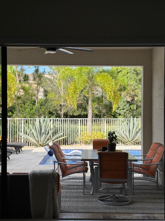 CORAL LAGO - Residential