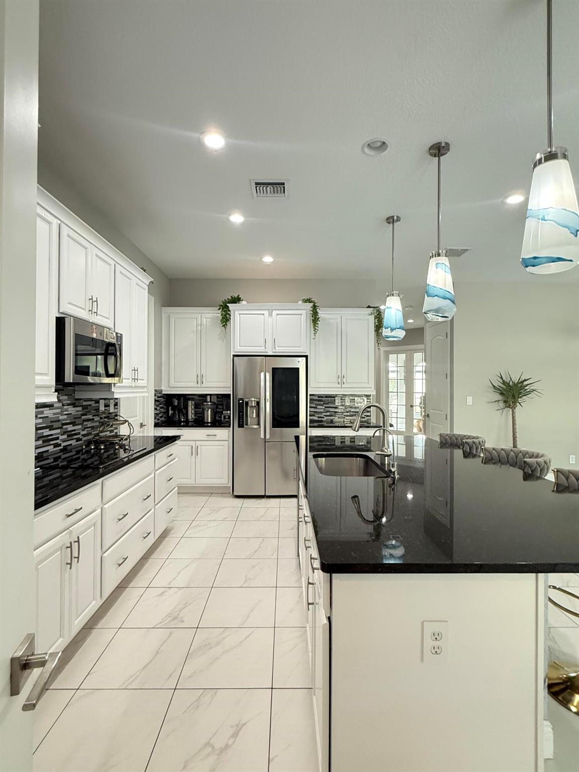 CORAL LAGO - Residential