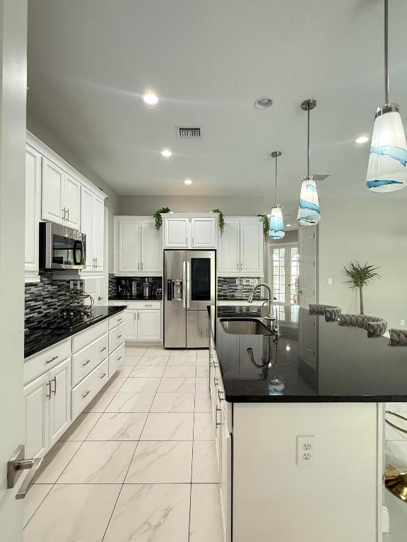 CORAL LAGO - Residential