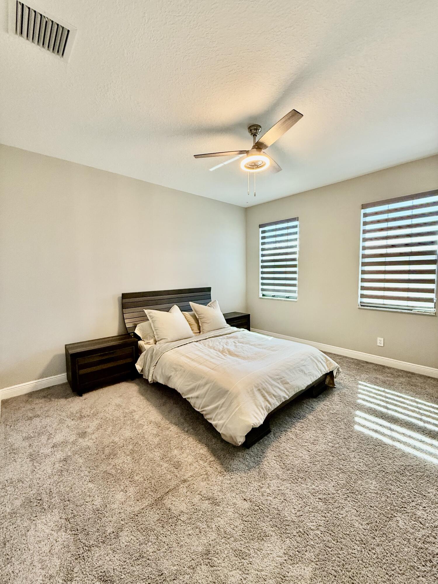 CORAL LAGO - Residential