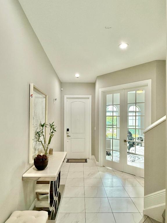 CORAL LAGO - Residential