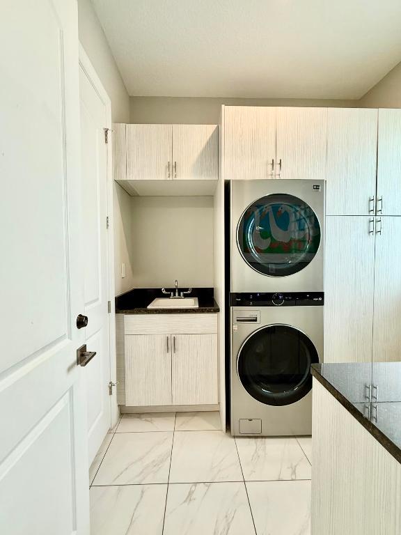 CORAL LAGO - Residential