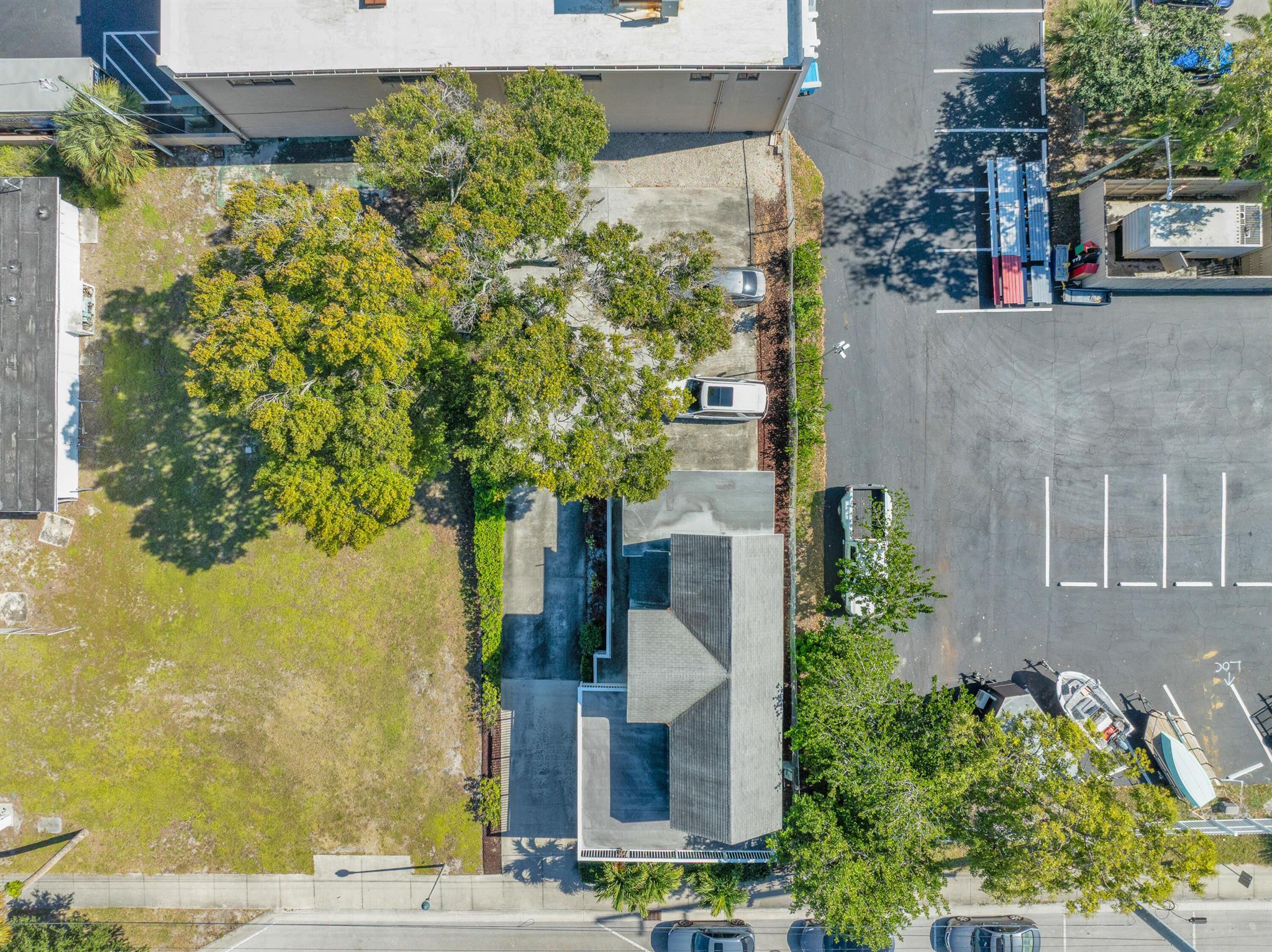 CARLTON'S ADDITION TO FOR - Commercial Sale