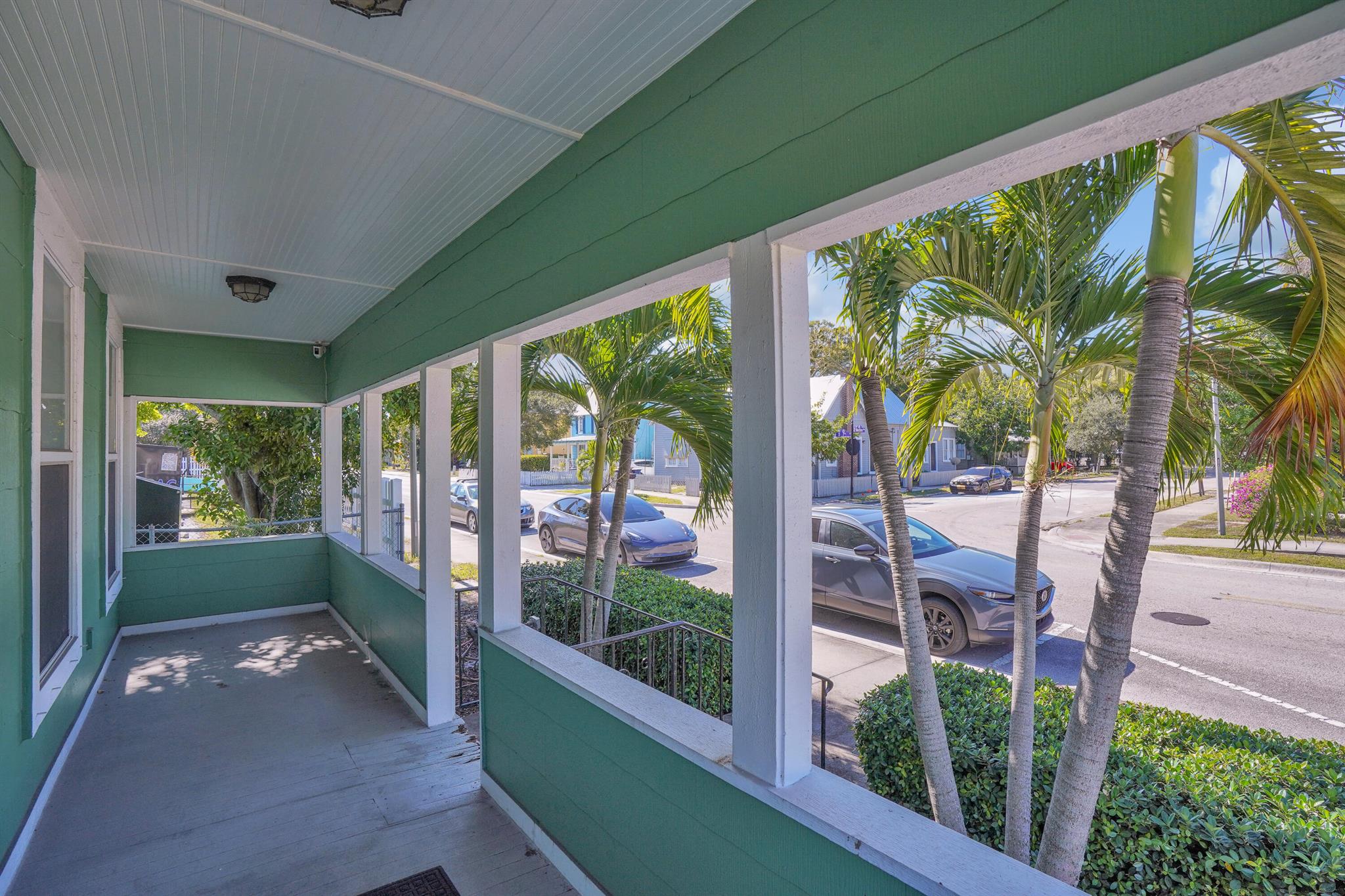 CARLTON'S ADDITION TO FOR - Commercial Sale