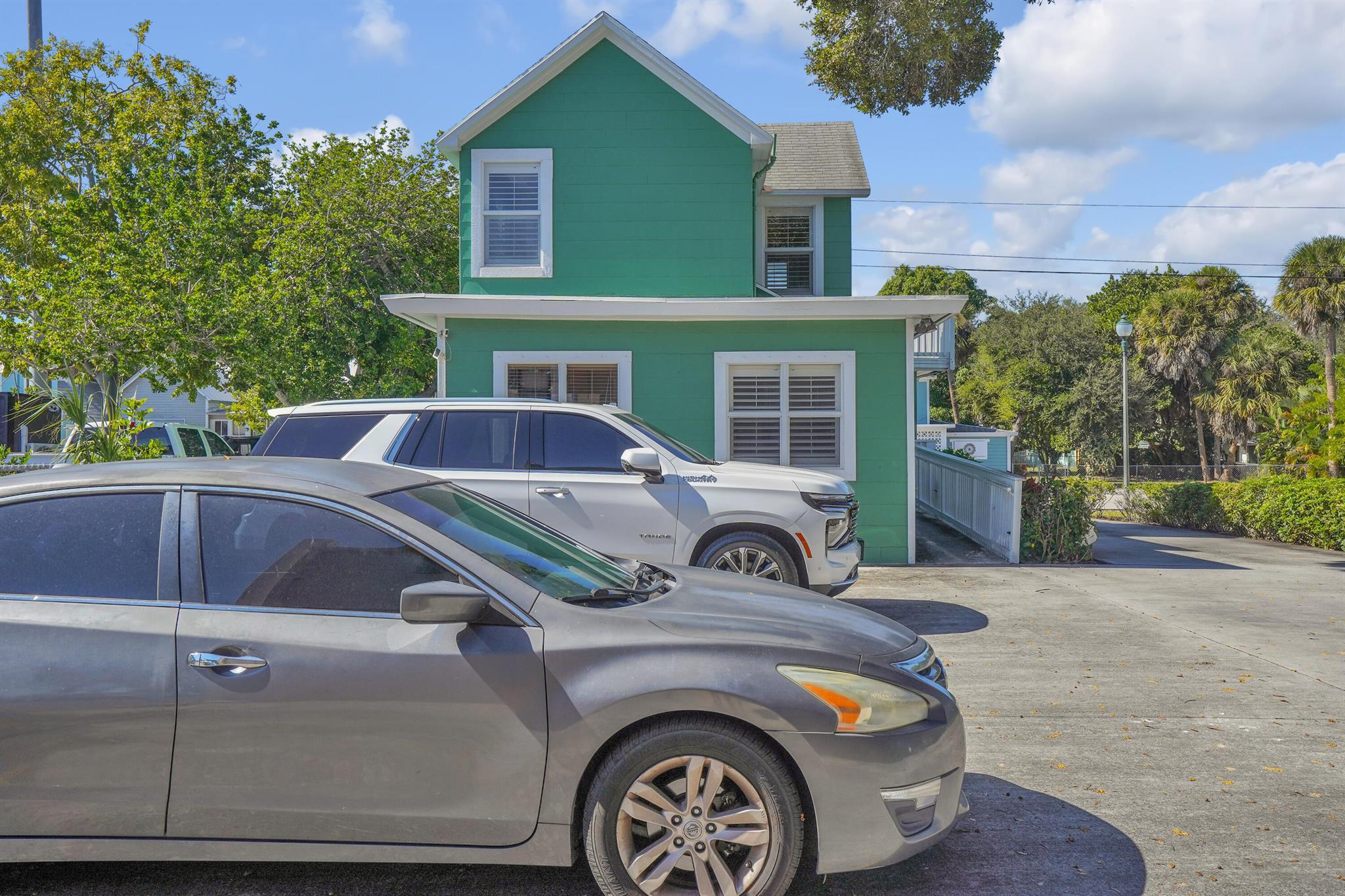 CARLTON'S ADDITION TO FOR - Commercial Sale