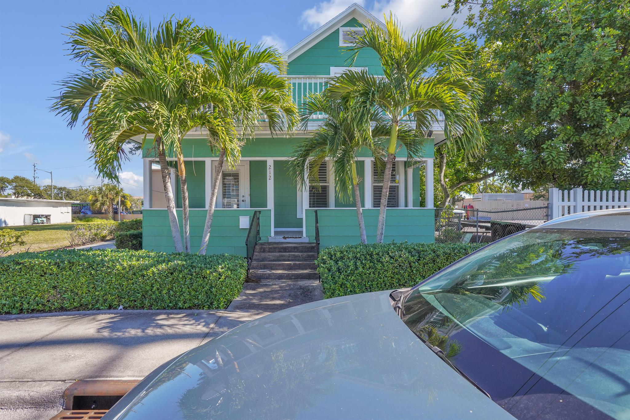 CARLTON'S ADDITION TO FOR - Commercial Sale