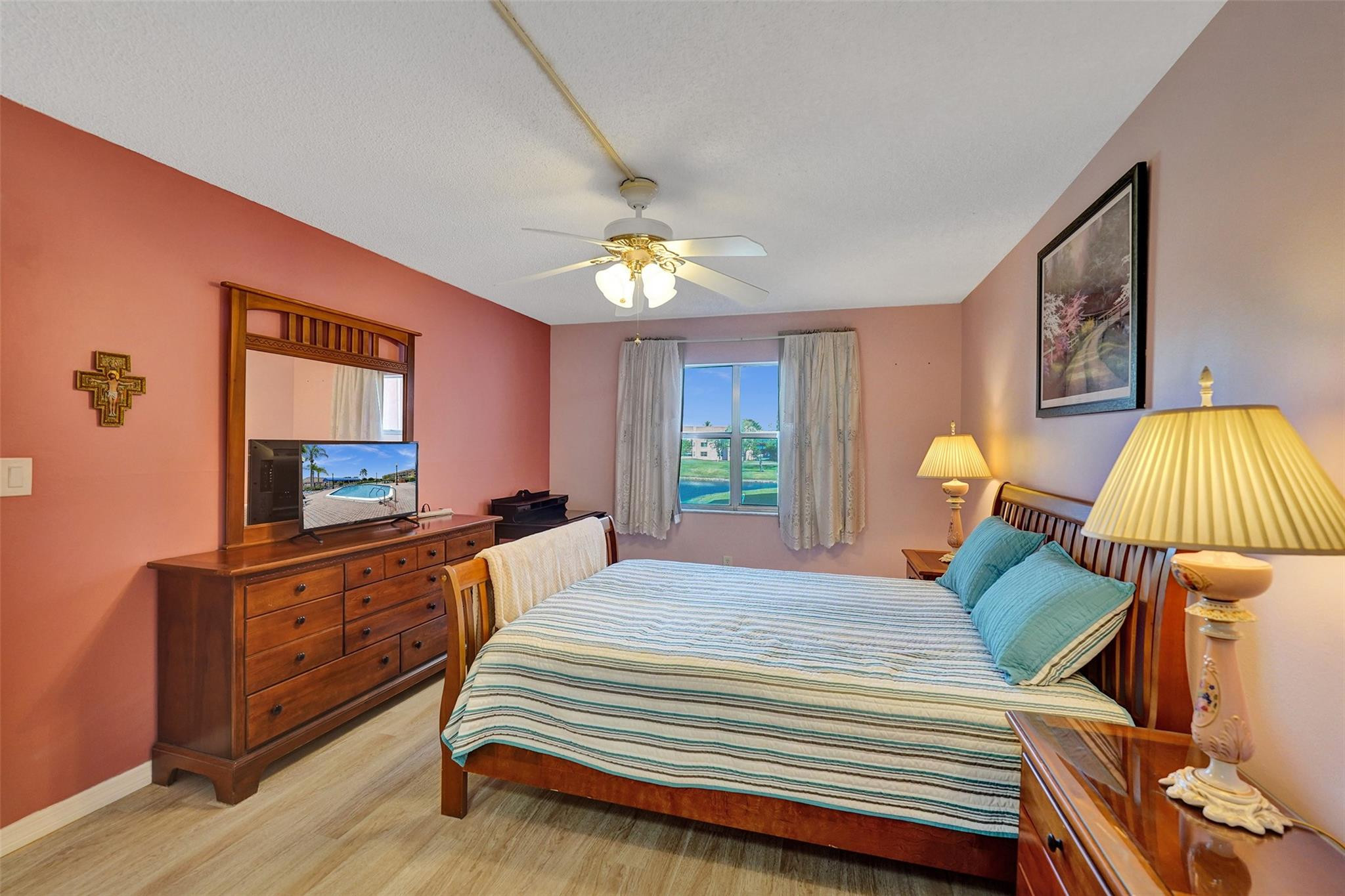 Sunrise Lakes - Residential